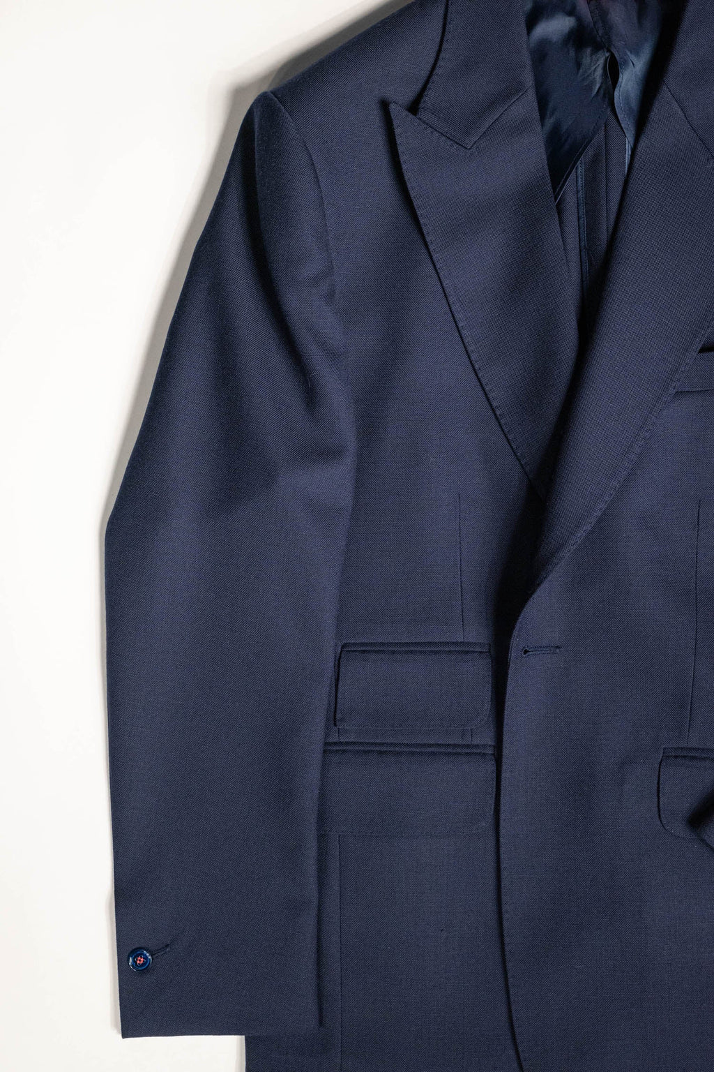 Classic Single Breasted – Navy