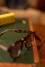 MMXXIV - TORTOISE GRADIENT PINK